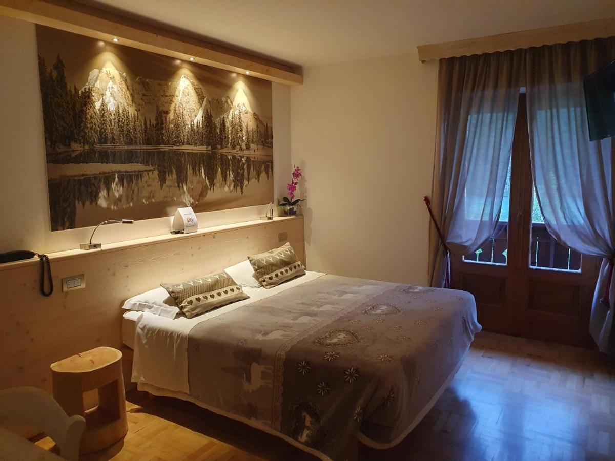 Albergo Meuble Victoria Auronzo di Cadore Zewnętrze zdjęcie